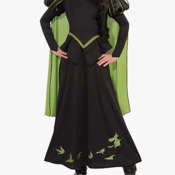 Witch costume Wizard of Oz with hat. - Picture 3 of 3